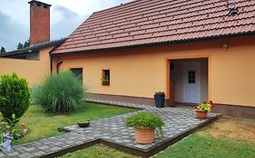 Studio Apartman Petra